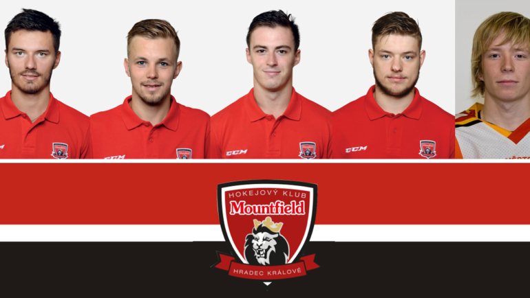 Hokejisté Mountfieldu HK na startu