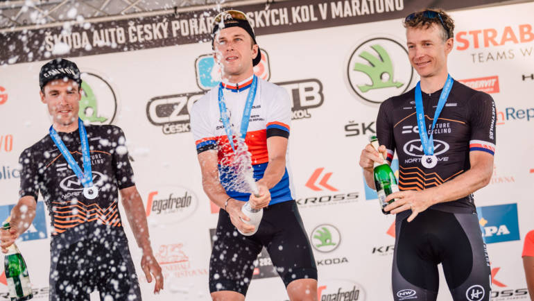 Využij nejlevnější startovné na Kross Harrachov!