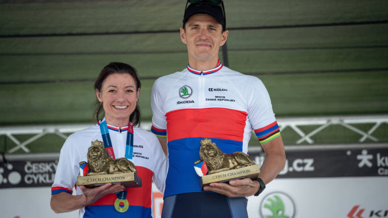 Českými maratonskými šampiony Kulhavý a Kalašová